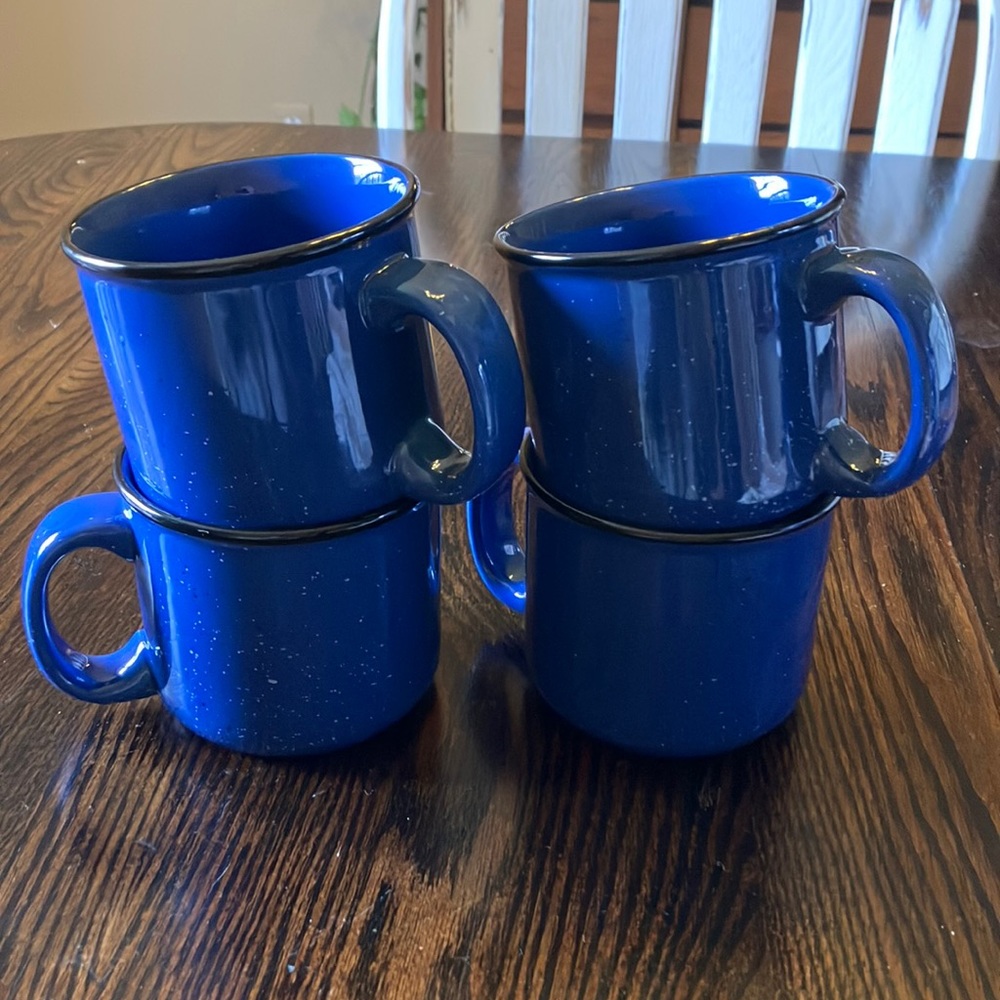 Set of Four Marlboro Unlimited Mugs